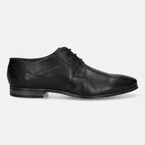Men's Bugatti derby black leather shoes with a pointed toe and plain toe featuring a moulded heel , a pvc outsole , and laces fastening.