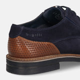 Men's Bugatti derby blue leather shoes with a round toe and plain toe featuring a stacked heel , a tpr outsole , and laces fastening.