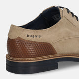 Men's Bugatti derby beige leather shoes with a round toe and plain toe featuring a stacked heel , a tpr outsole , and laces fastening.