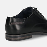 Men's Bugatti derby black leather shoes with a pointed toe and plain toe featuring a moulded heel , a tpr outsole , and laces fastening.