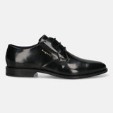 Men's Bugatti derby black leather shoes with a pointed toe and plain toe featuring a moulded heel , a tpr outsole , and laces fastening.