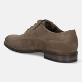 Men's Bugatti derby beige leather shoes with a pointed toe and plain toe featuring a moulded heel , a tpr outsole , and laces fastening.