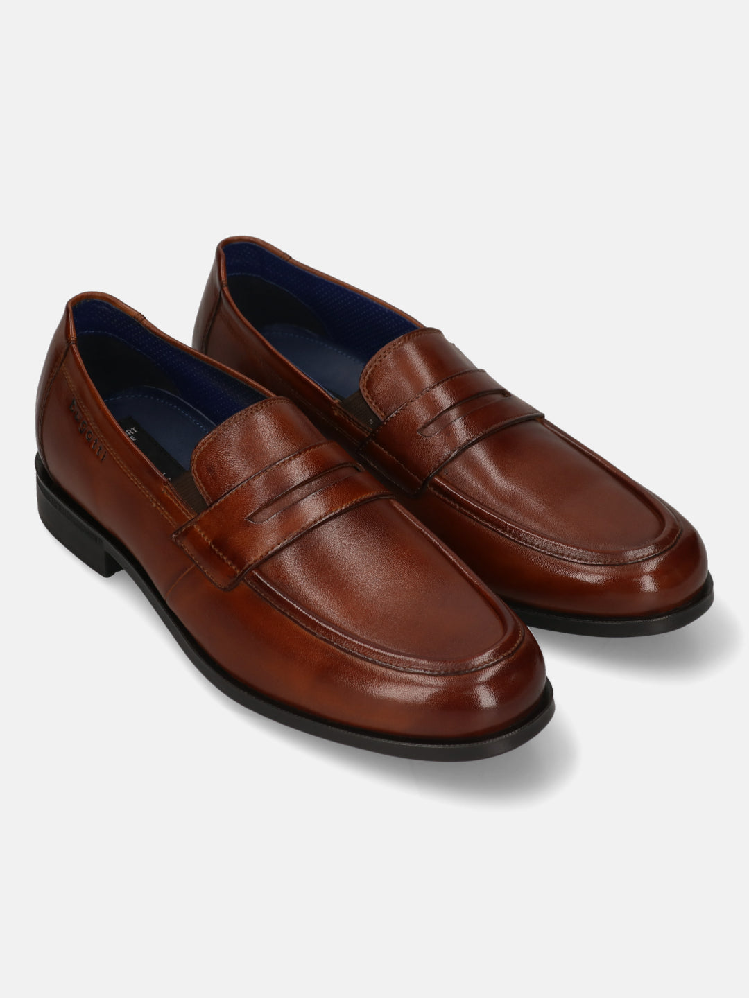 Men's Bugatti penny loafer cognac leather shoes with a pointed toe and apron toe featuring a moulded heel , a tpr outsole.