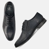 Men's Bugatti derby blue leather shoes with a round toe and plain toe featuring a moulded heel , a tpr outsole , and laces fastening.