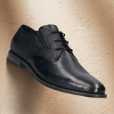 Men's Bugatti derby blue leather shoes with a round toe and plain toe featuring a moulded heel , a tpr outsole , and laces fastening.