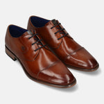 Men's Bugatti derby cognac leather shoes with a pointed toe and cap toe featuring a moulded heel , a tpr outsole , and laces fastening.
