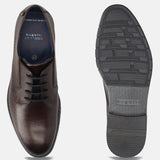 Men's Bugatti derby brown leather shoes with a round toe and plain toe featuring a moulded heel , a tpr outsole , and laces fastening.