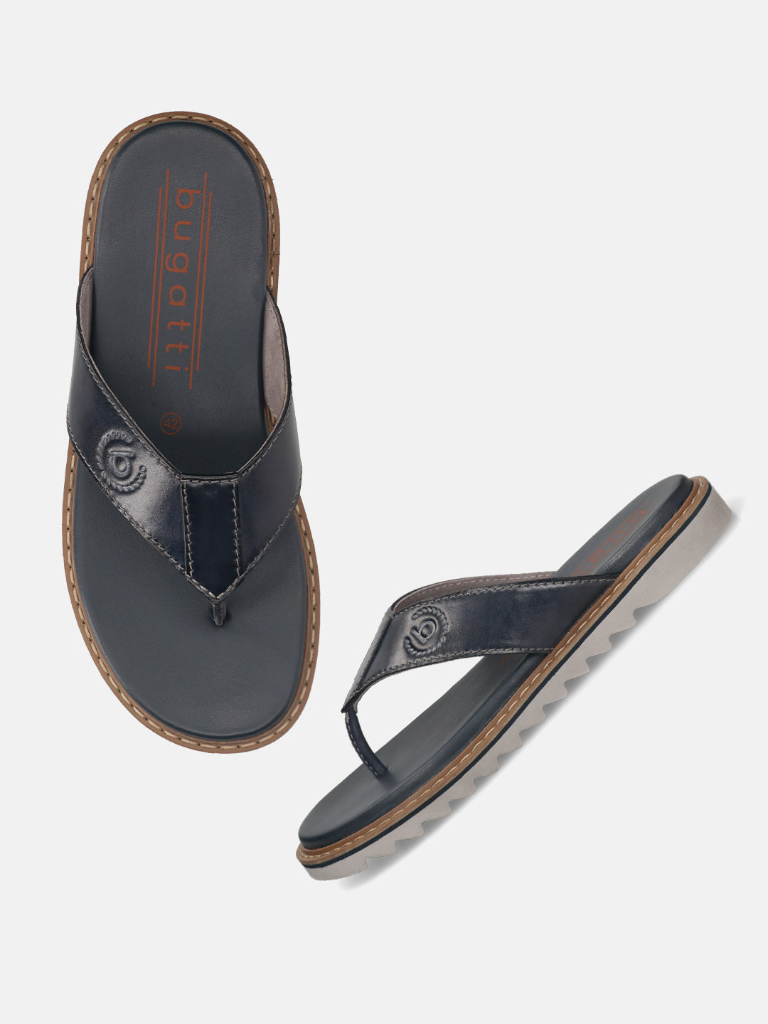 Men's Bugatti thong blue leather shoes with a round toe , a eva outsole.