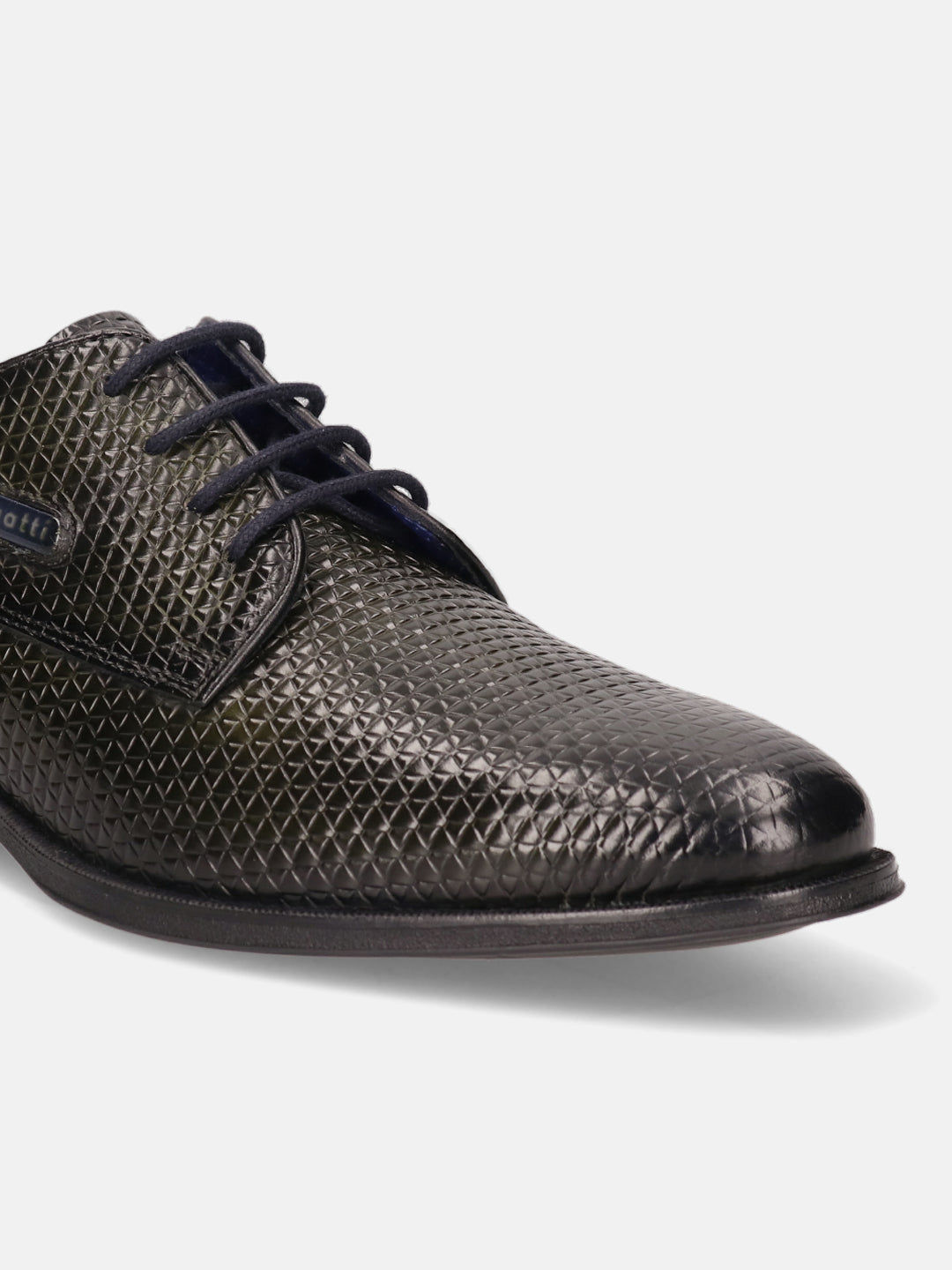 A green Men's bugatti Derby featuring a pointed plain toe, moulded  heel. Made from premium genuine leather with a durable tr outsole, this laces design offers both style and comfort.