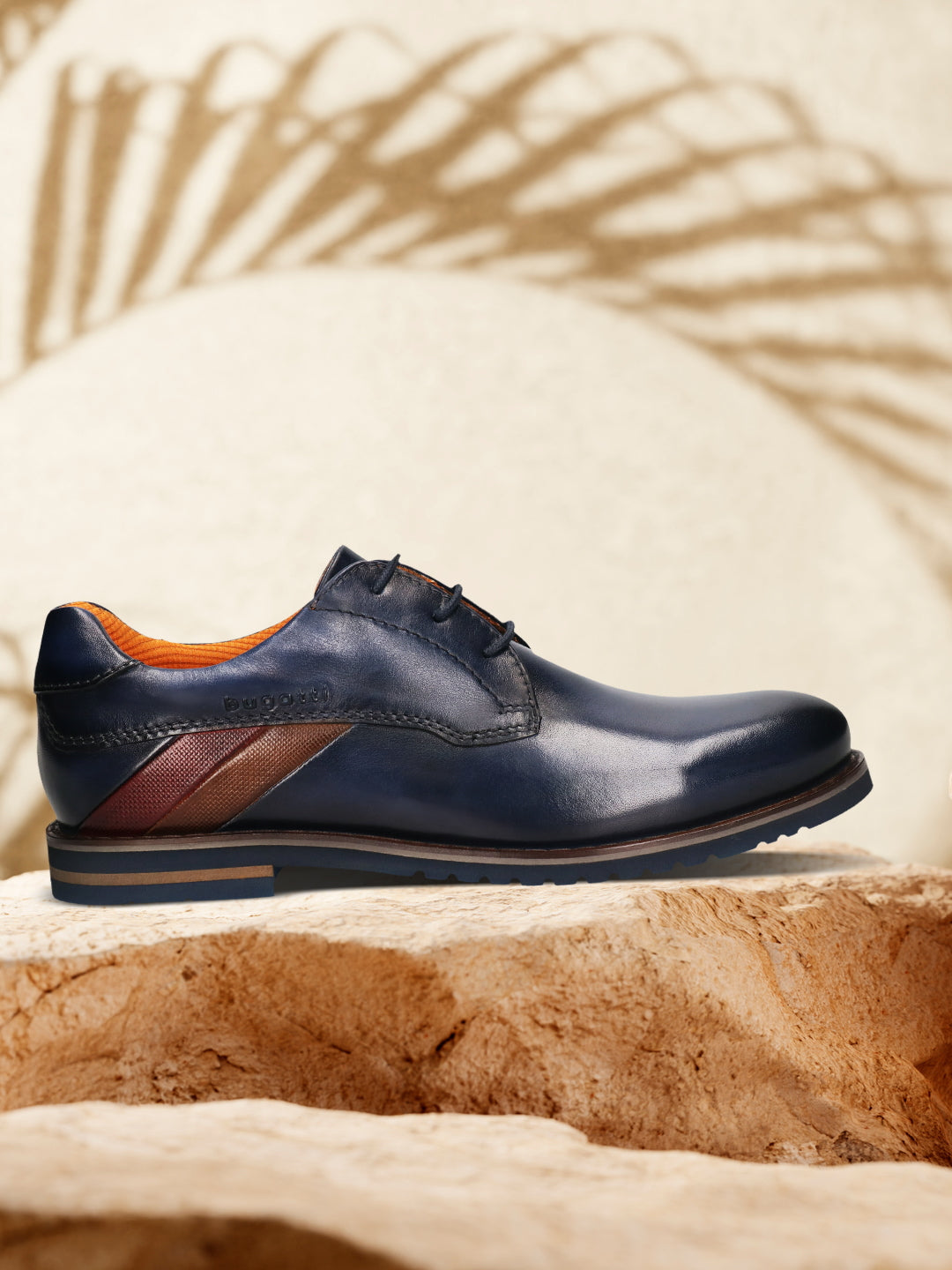 Men's Bugatti derby blue leather shoes with a round toe and plain toe featuring a stacked heel , a eva outsole , and laces fastening.