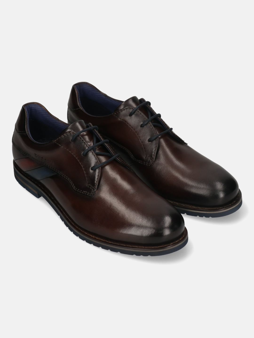 Men's Bugatti derby brown leather shoes with a round toe and plain toe featuring a stacked heel , a eva outsole , and laces fastening.