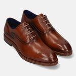 A cognac Men's bugatti Oxford featuring a almond toe medallion toe, stacked heel. Made from premium genuine leather with a durable leather outsole, this laces design offers both style and comfort.