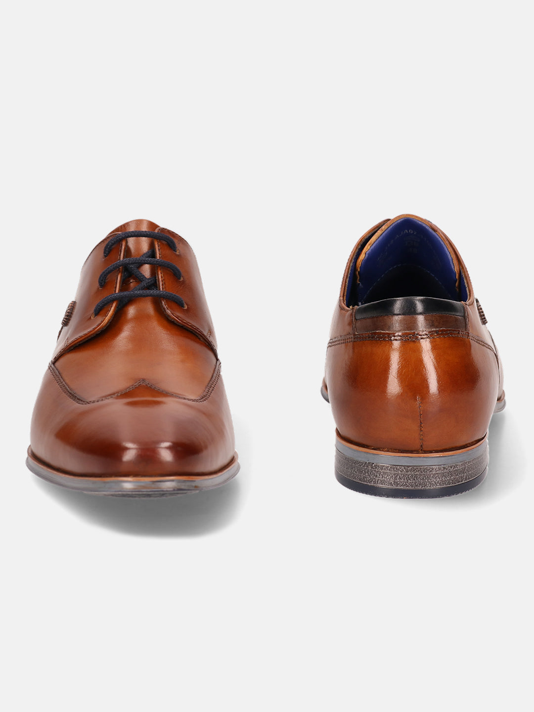 A cognac Men's bugatti Derby featuring a round wing tip, moulded  heel. Made from premium genuine leather with a durable high quality synthetic outsole, this laces design offers both style and comfort.