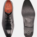 A black Men's bugatti Derby featuring a round plain toe, moulded heel. Made from premium genuine leather with a durable high quality synthetic outsole, this laces design offers both style and comfort.