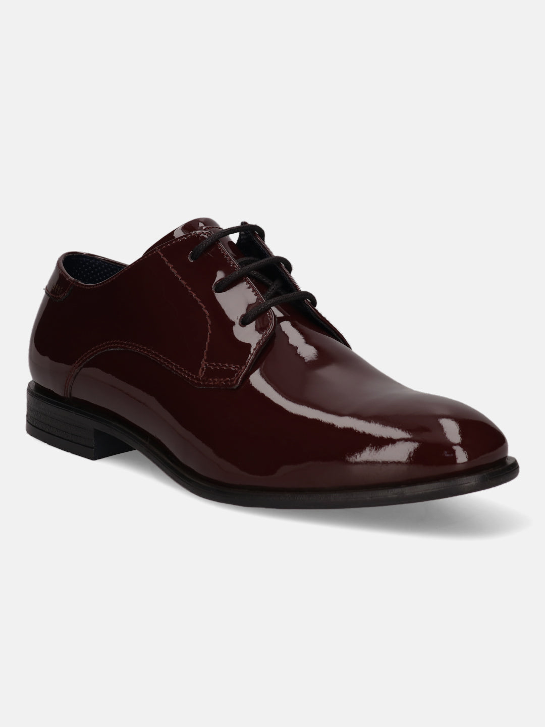 A grey Men's bugatti Derby featuring a round plain toe, moulded  heel, and a wide fit. Made from premium genuine leather with a durable high quality synthetic outsole, this laces design offers both style and comfort.