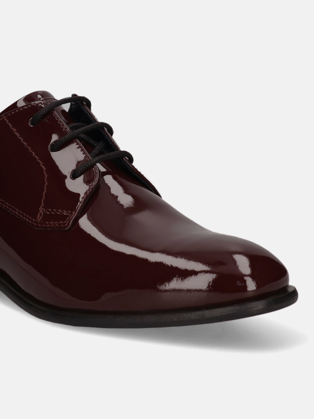 A grey Men's bugatti Derby featuring a round plain toe, moulded  heel, and a wide fit. Made from premium genuine leather with a durable high quality synthetic outsole, this laces design offers both style and comfort.