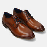 Men's Bugatti derby cognac leather shoes with a round toe and plain toe featuring a moulded heel , a tpr outsole , and laces fastening.