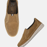 Men's Bugatti casual cognac leather shoes with a round toe , a eva outsole.