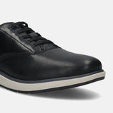 Men's Bugatti lifestyle black leather shoes with a round toe , a eva outsole , and laces fastening.