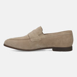 Men's Bugatti penny loafer beige leather shoes with a pointed toe and apron toe featuring a stacked heel , a tpr outsole.