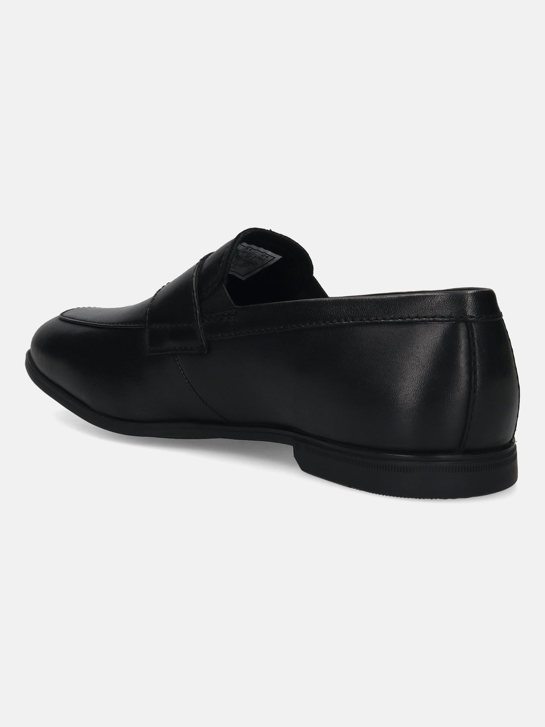 Men's Bugatti penny loafer black leather shoes with a pointed toe and apron toe featuring a stacked heel , a tpr outsole.