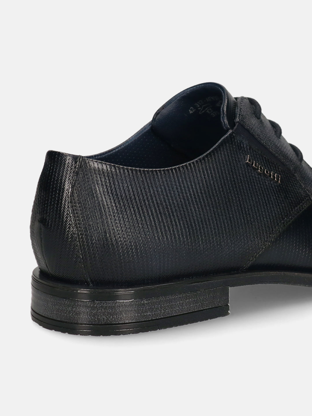 Men's Bugatti derby blue leather shoes with a round toe and plain toe featuring a moulded heel , a tpr outsole , and laces fastening.