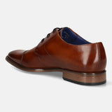 Men's Bugatti derby cognac leather shoes with a pointed toe and cap toe featuring a moulded heel , a tpr outsole , and laces fastening.
