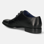 Men's Bugatti derby black leather shoes with a pointed toe and cap toe featuring a moulded heel , a tpr outsole , and laces fastening.