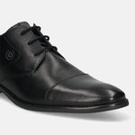 Men's Bugatti derby black leather shoes with a pointed toe and cap toe featuring a moulded heel , a tpr outsole , and laces fastening.