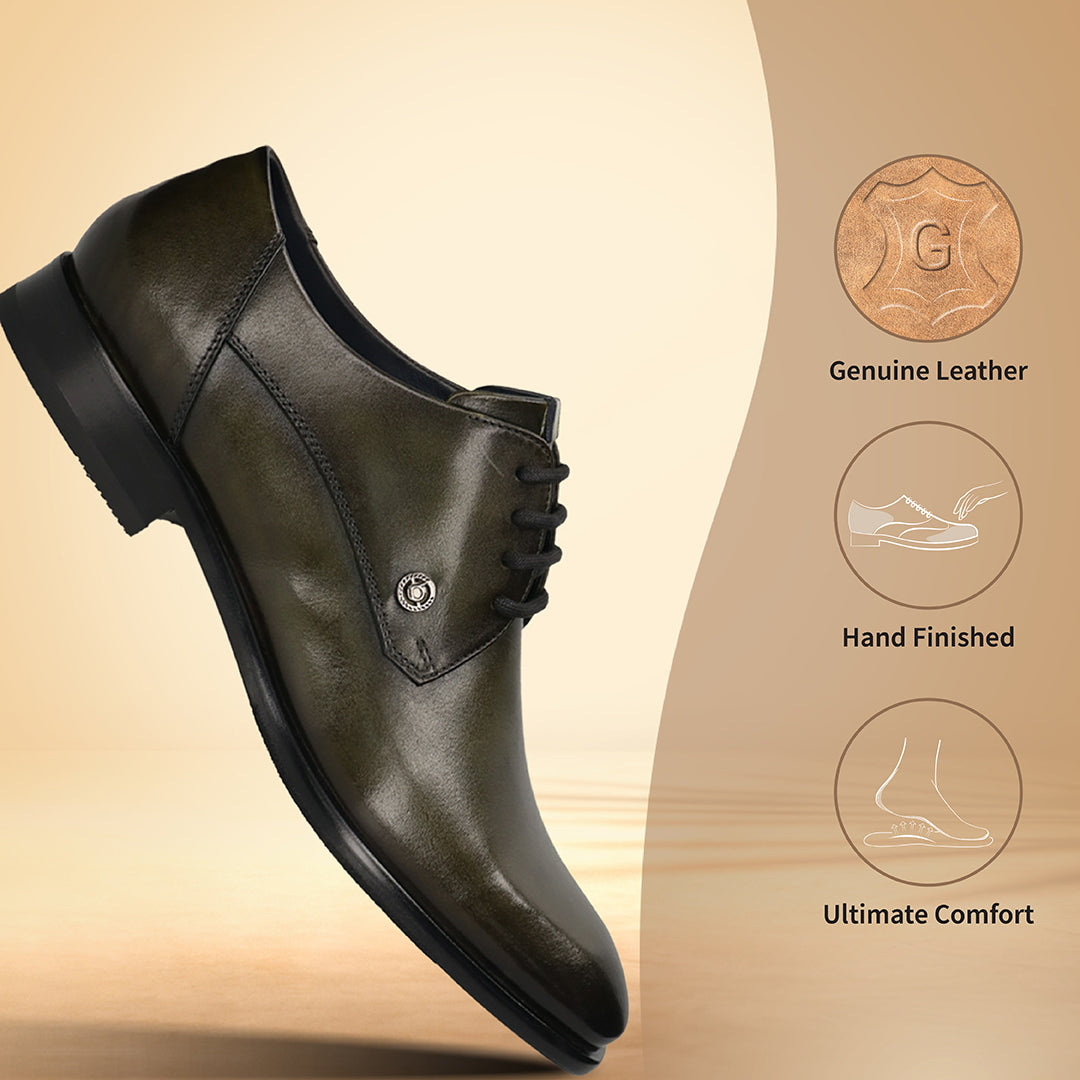Men's Bugatti derby green leather shoes with a pointed toe and plain toe featuring a stacked heel , a leather outsole , and laces fastening.