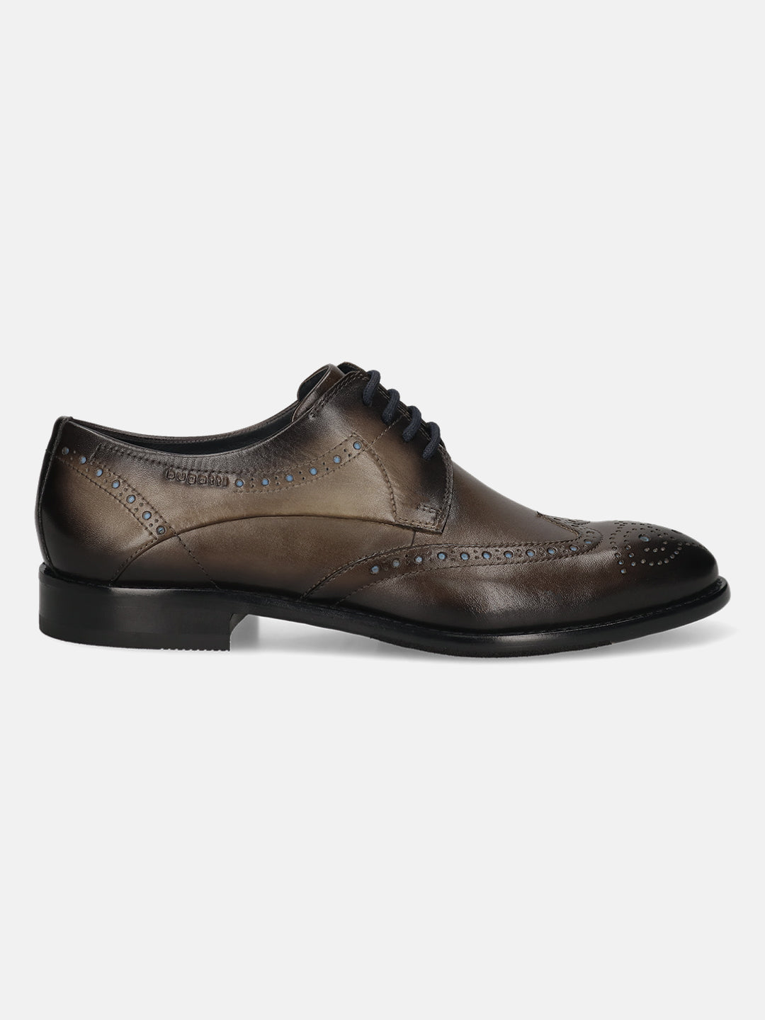 Men's Bugatti derby grey leather shoes with a round toe and wing tip featuring a stacked heel , a leather outsole , and laces fastening.