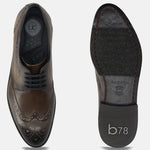 Men's Bugatti derby grey leather shoes with a round toe and wing tip featuring a stacked heel , a leather outsole , and laces fastening.