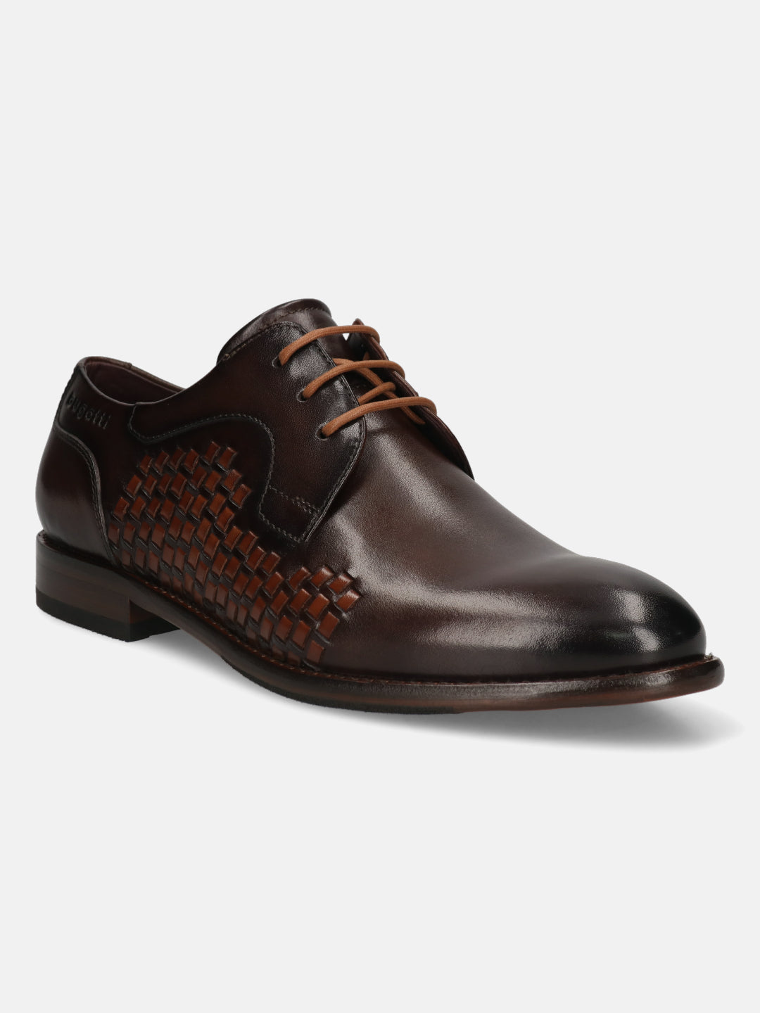 Men's Bugatti derby brown leather shoes with a round toe and plain toe featuring a stacked heel , a leather outsole , and laces fastening.