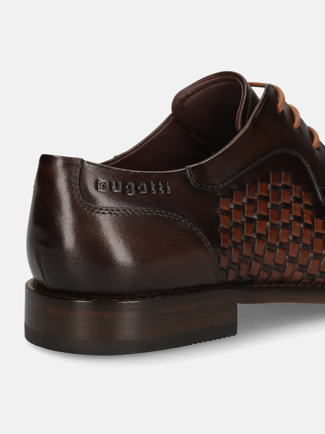 Men's Bugatti derby brown leather shoes with a round toe and plain toe featuring a stacked heel , a leather outsole , and laces fastening.