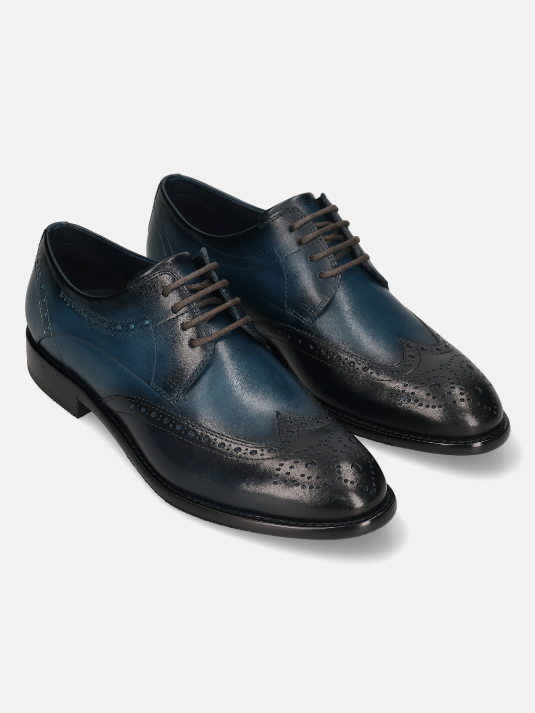 Men's Bugatti derby blue leather shoes with a round toe and wing tip featuring a stacked heel , a leather outsole , and laces fastening.