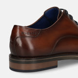 Men's Bugatti derby cognac leather shoes with a round toe and plain toe featuring a stacked heel , a tpr outsole , and laces fastening.