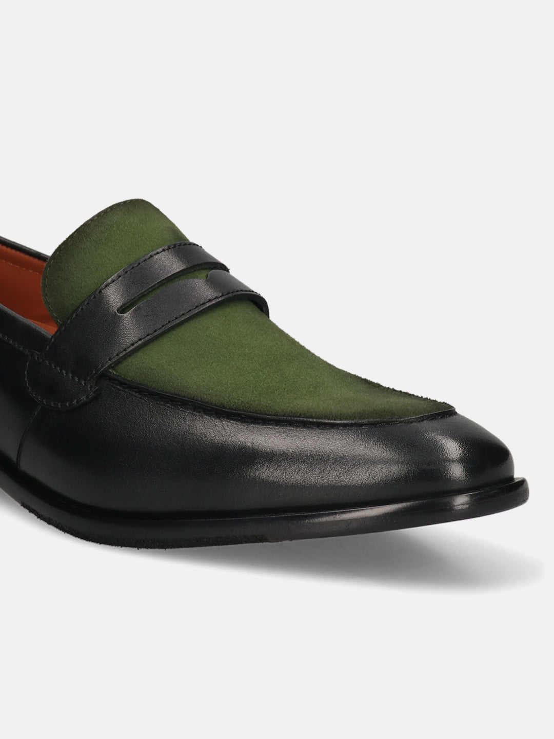 Men's Bugatti penny loafer black leather shoes with a round toe and apron toe featuring a stacked heel , a leather outsole.