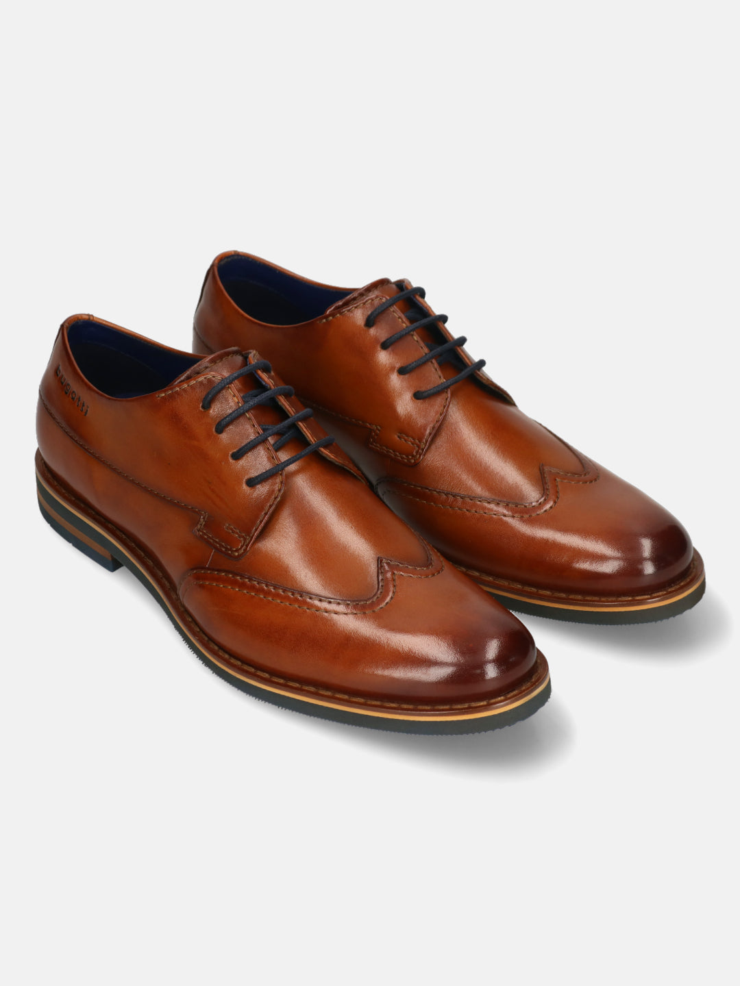 Men's Bugatti derby cognac leather shoes with a round toe and wing tip featuring a stacked heel , a eva outsole , and laces fastening.