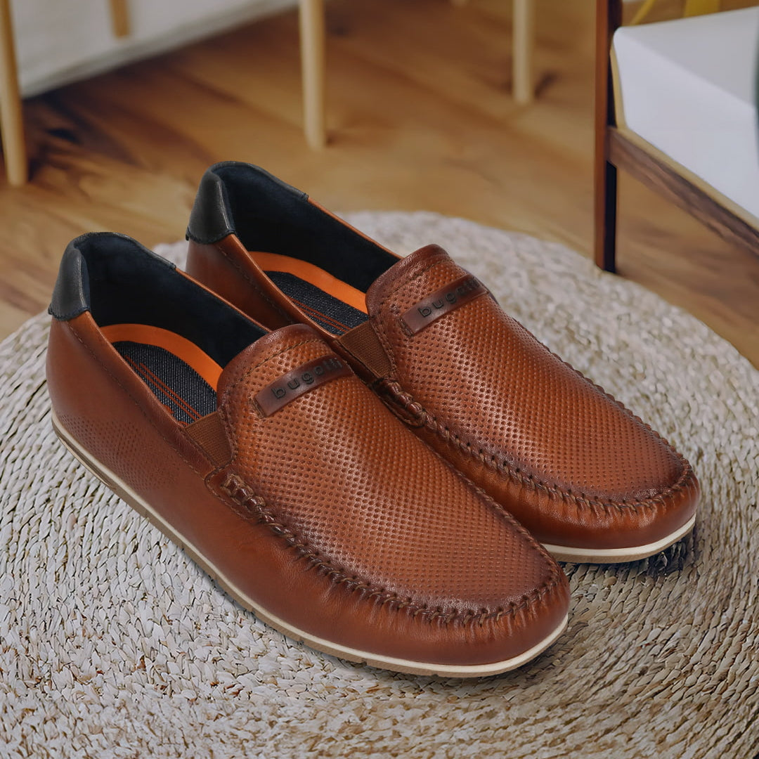 Men's Bugatti casual cognac leather shoes with a square toe and apron toe , a tpr outsole.