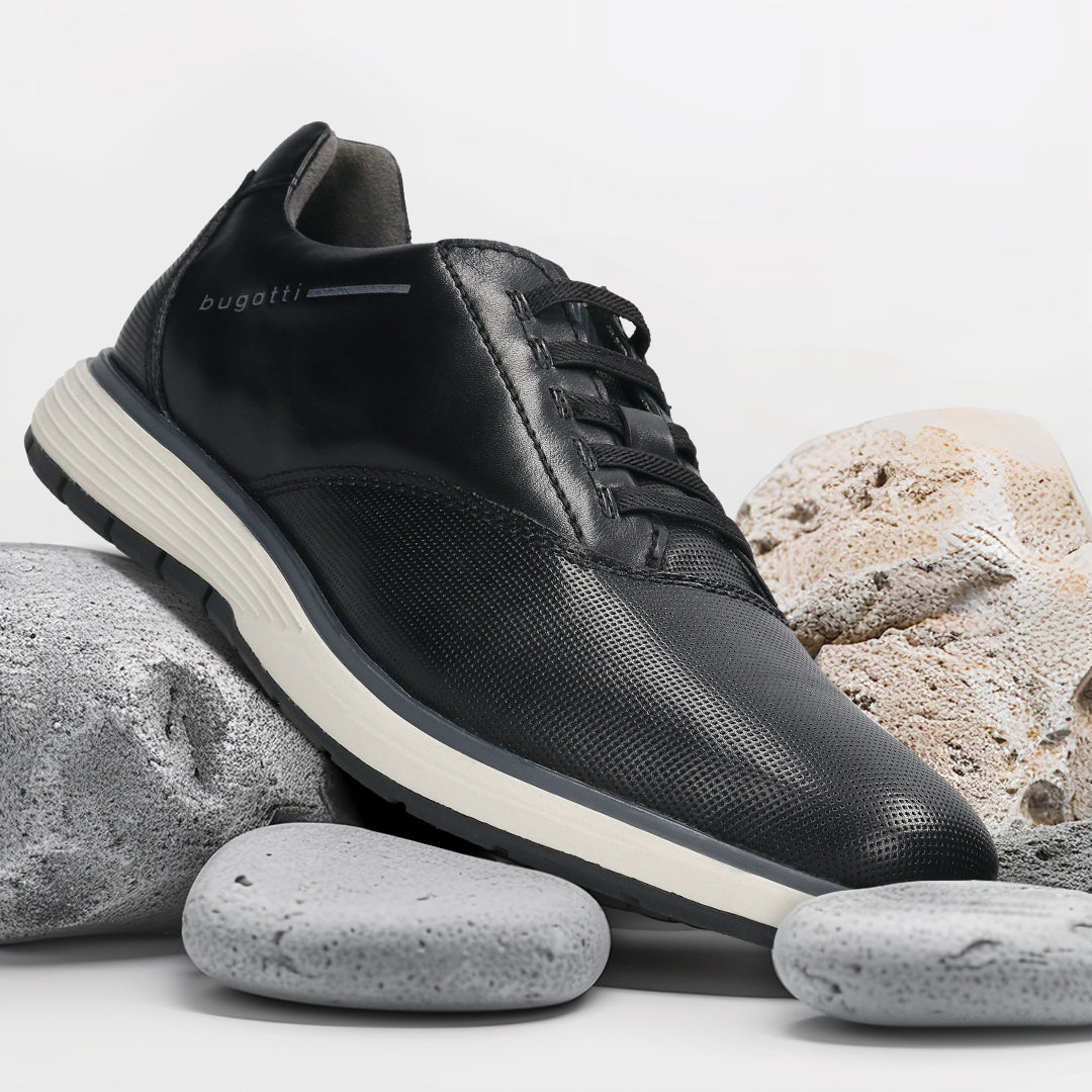 Men's Bugatti lifestyle black leather shoes with a round toe , a eva outsole , and laces fastening.