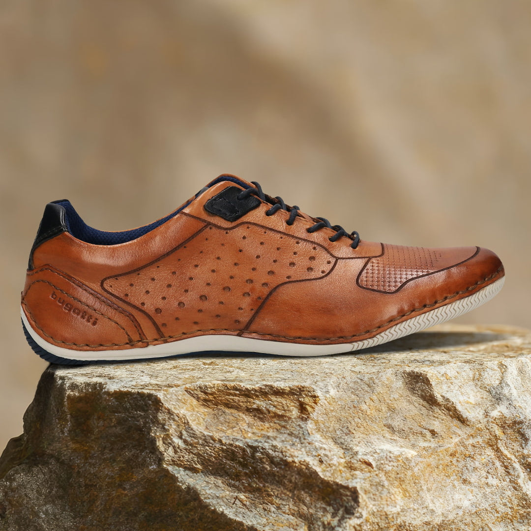 Men's Bugatti stitched cognac leather shoes with a round toe , a tpr outsole , and laces fastening.