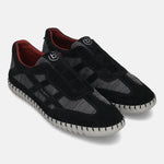 Men's Bugatti stitched black leather shoes with a round toe , a rubber outsole , and laces fastening.