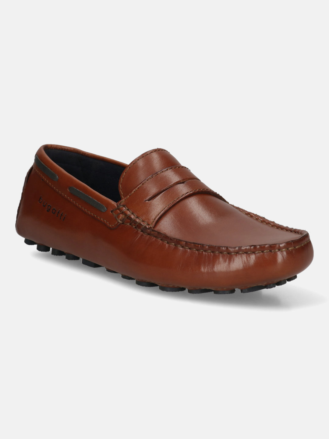Men's Bugatti drivers cognac leather shoes with a round toe and apron toe , a tpr outsole.