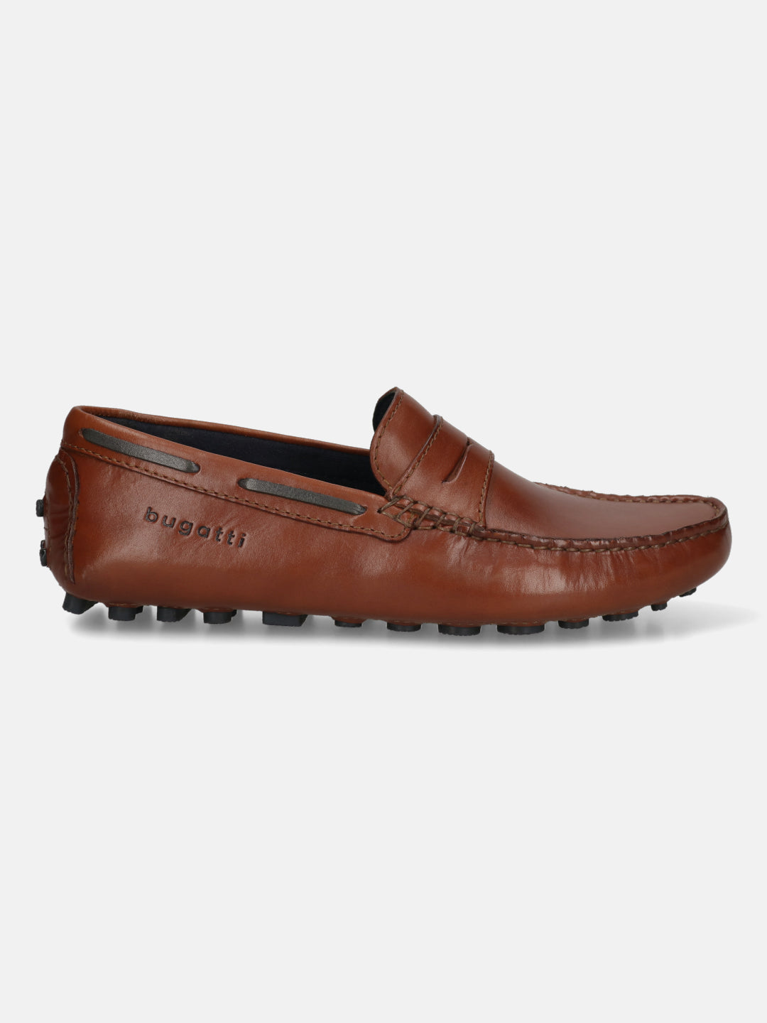 Men's Bugatti drivers cognac leather shoes with a round toe and apron toe , a tpr outsole.