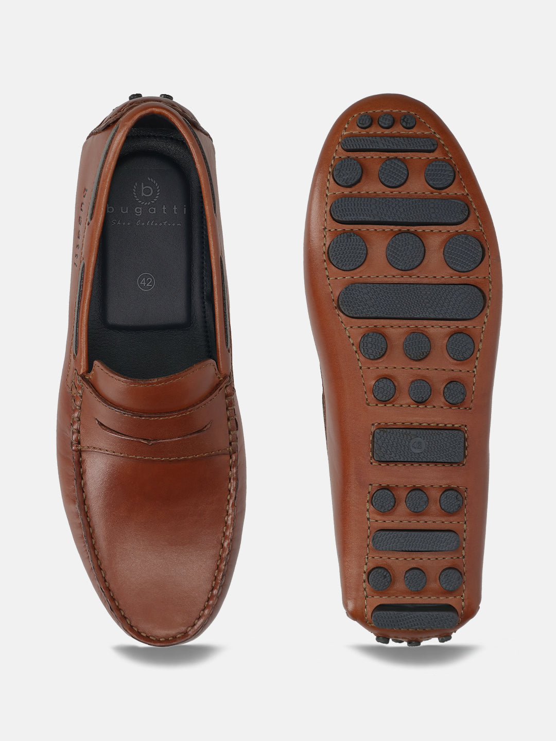 Men's Bugatti drivers cognac leather shoes with a round toe and apron toe , a tpr outsole.