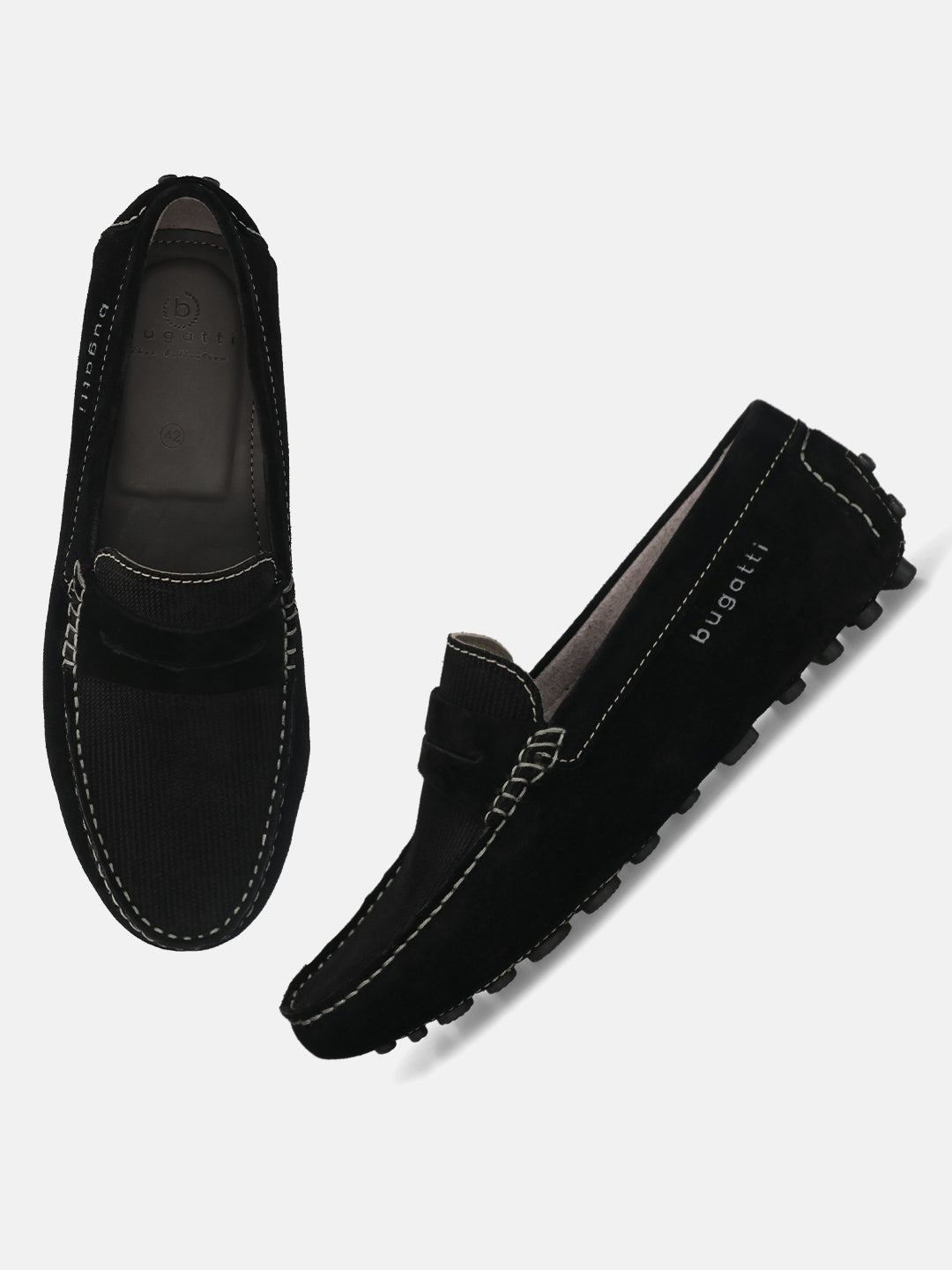 Men's Bugatti drivers black leather shoes with a round toe and apron toe , a tpr outsole.
