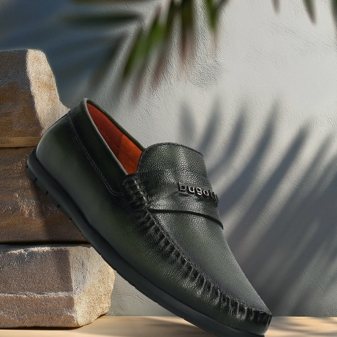 Men's Bugatti drivers green leather shoes with a round toe and apron toe , a tpr outsole.
