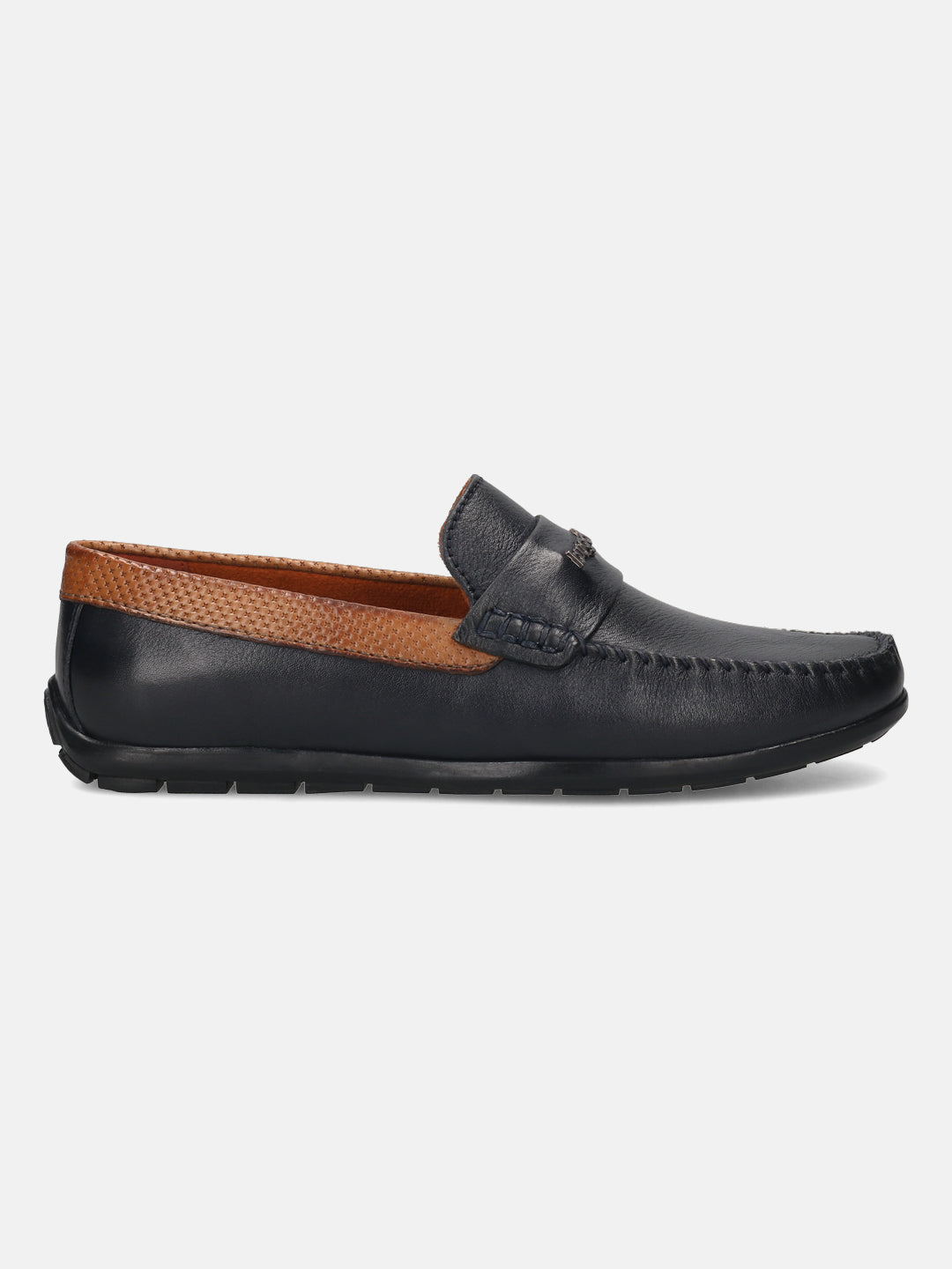 Men's Bugatti drivers blue leather shoes with a round toe and apron toe , a tpr outsole.