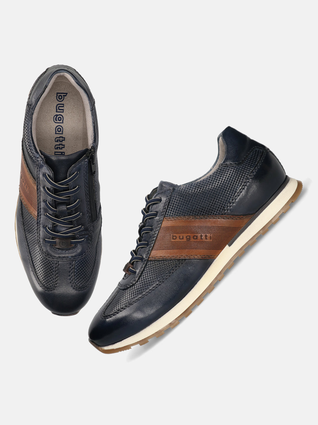Men's Bugatti leather blue leather shoes with a round toe , a tpr outsole , and laces fastening.
