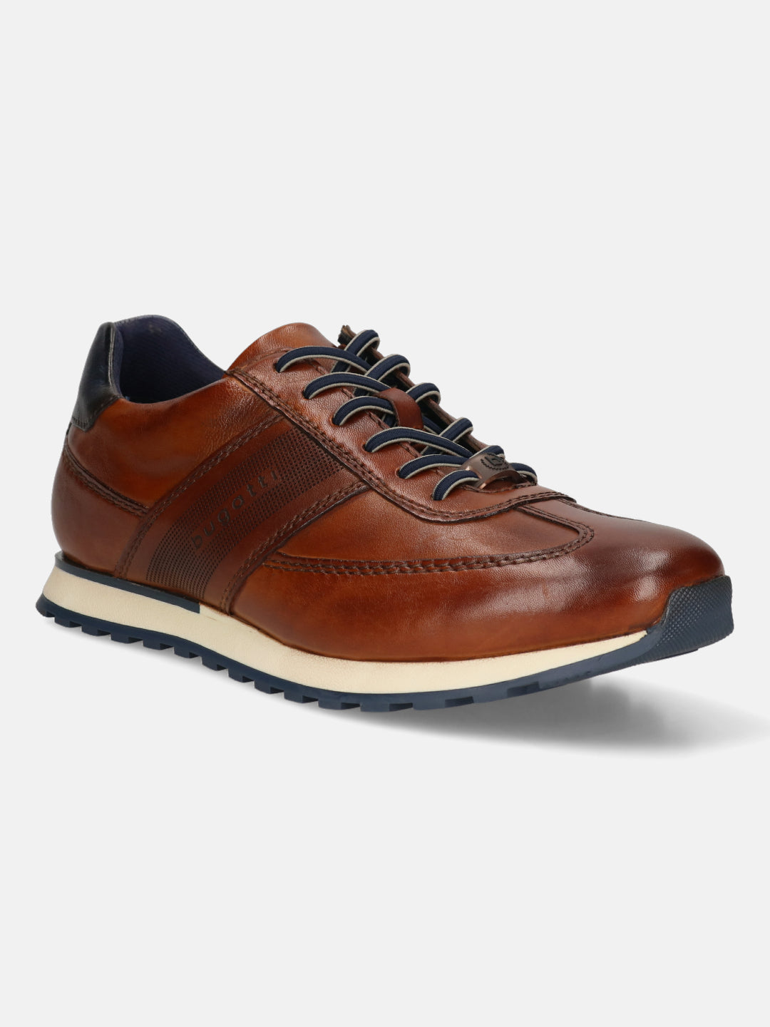 Men's Bugatti leather cognac leather shoes with a round toe , a tpr outsole , and laces fastening.
